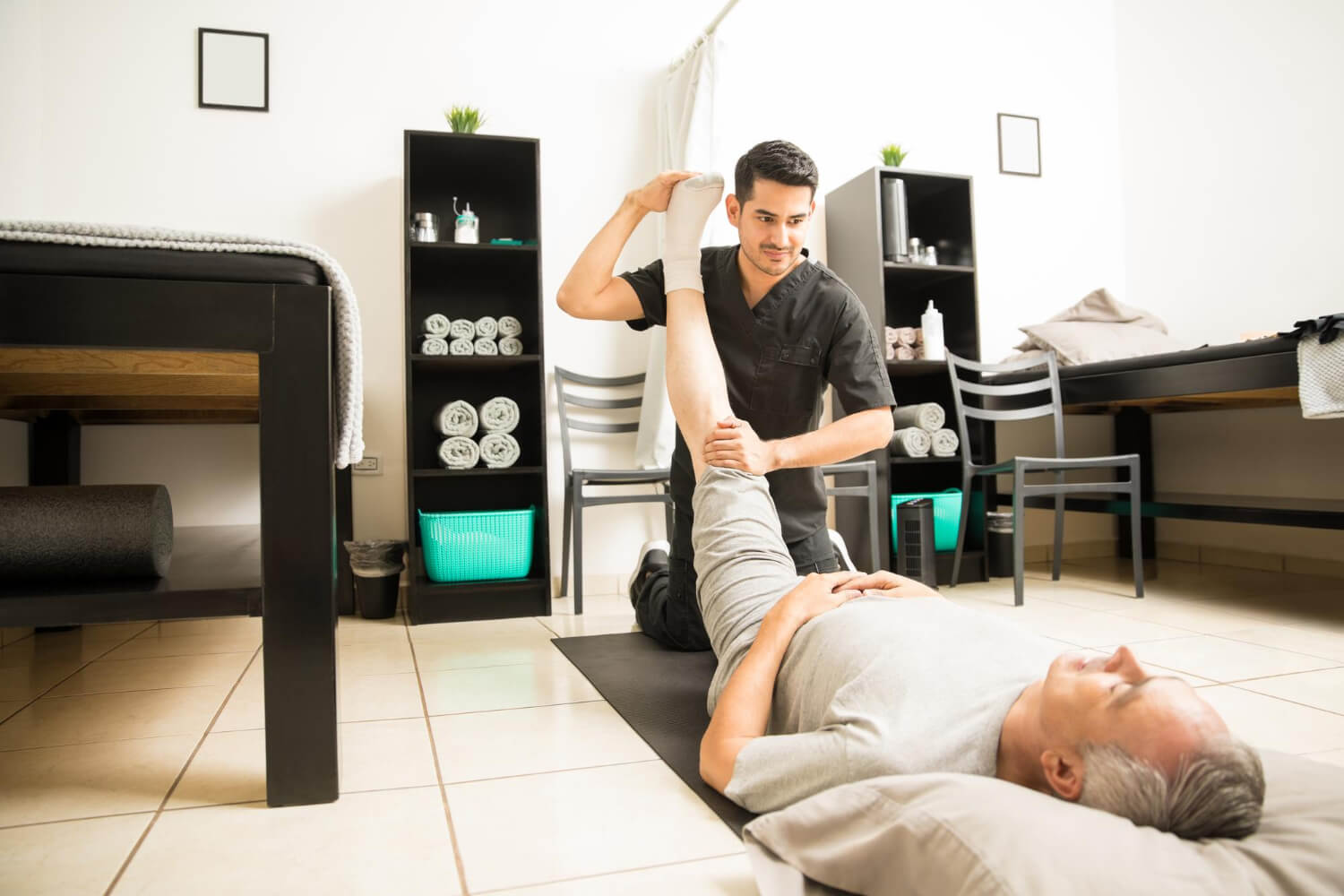Physiotherapy in Airdrie: 5 Benefits of Choosing Lifeline Physio